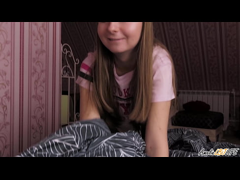 ❤️ Blondinka globoko sesa svojega prijatelja in dobi spermo v usta ❤️❌ Porno pri nas ☑