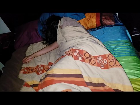 ❤️ Stepson berači svojo mlado mačeho, medtem ko ona spi. ❤️❌ Porno pri nas ☑